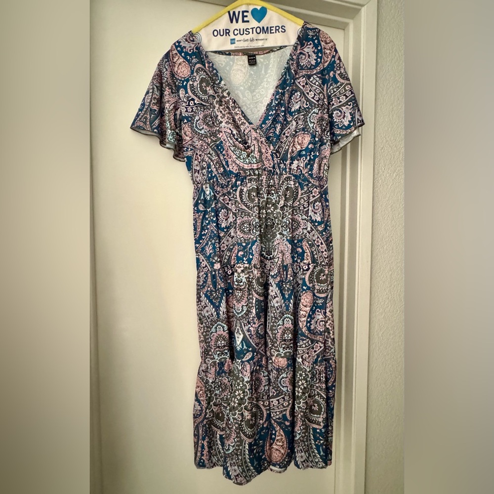 SHEIN Blue and Pink Paisley Maxi Dress